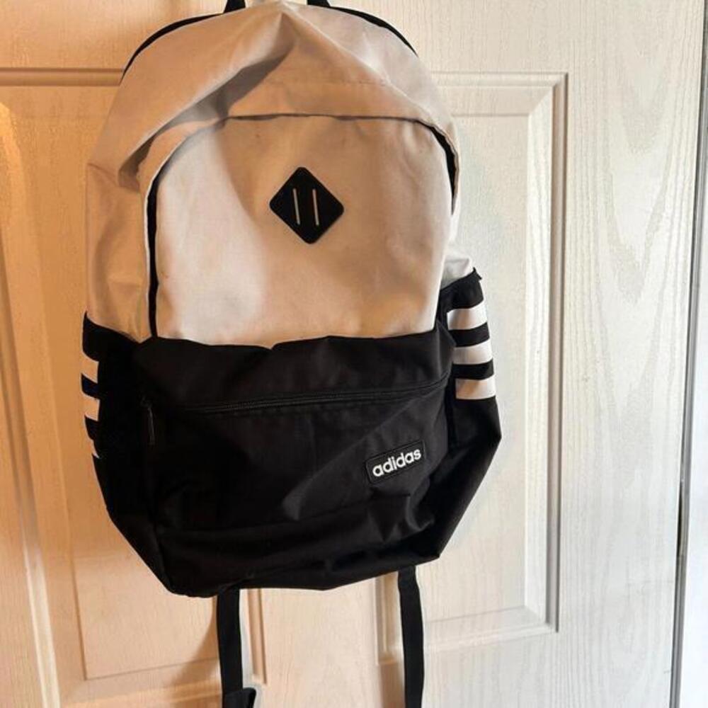 Adidas Originals Sack pack White-Black‎ Zipper pocket Unisex